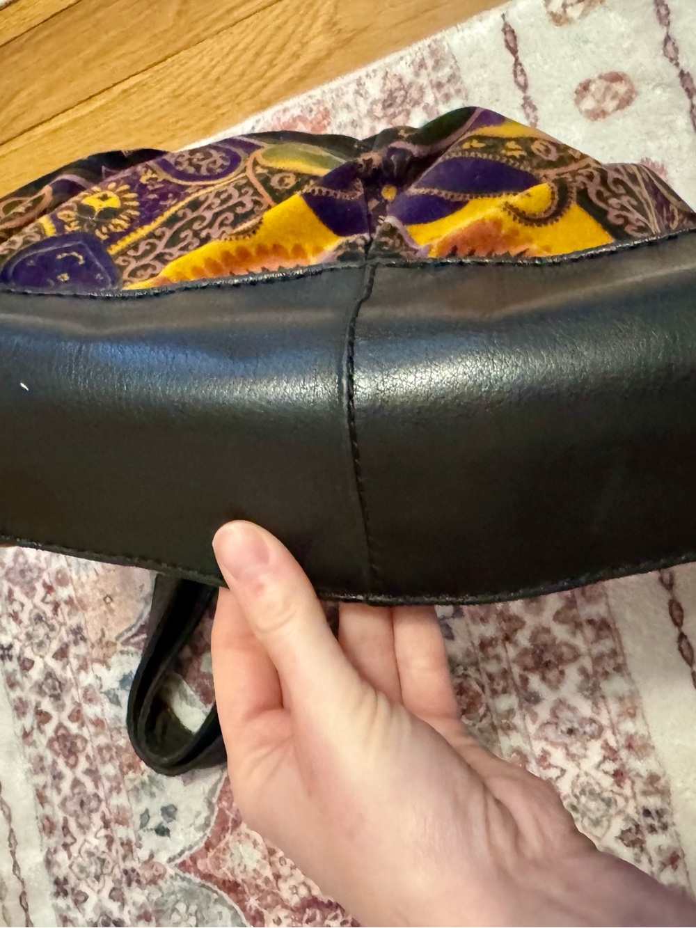 Lucky Brand Black Leather Shoulder Bag with Purple and Yellow Pattern - Picture 5 of 8
